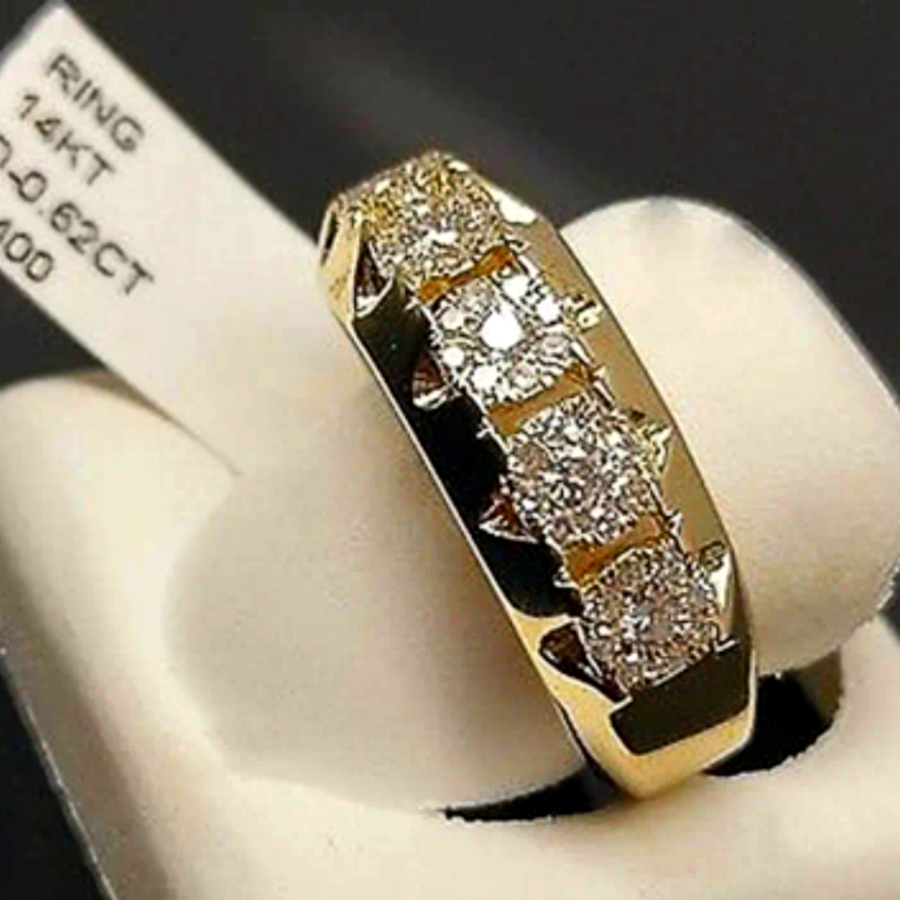 Elegant Gold and Silver Diamond Ring